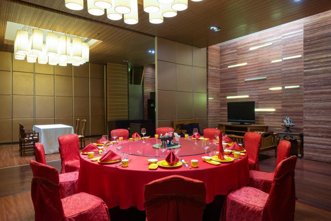 Holiday Inn Binhai Tianjin Exterior foto