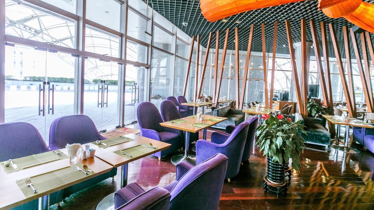 Holiday Inn Binhai Tianjin Exterior foto